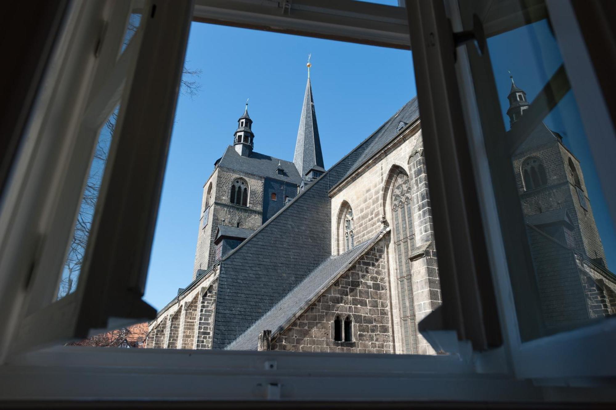 Schlaf-Gut Appartments Quedlinburg Bagian luar foto